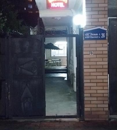 Hostel Gomani Batumi Exterior photo