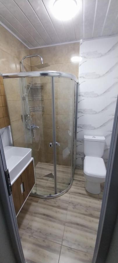 Hostel Gomani Batumi Exterior photo